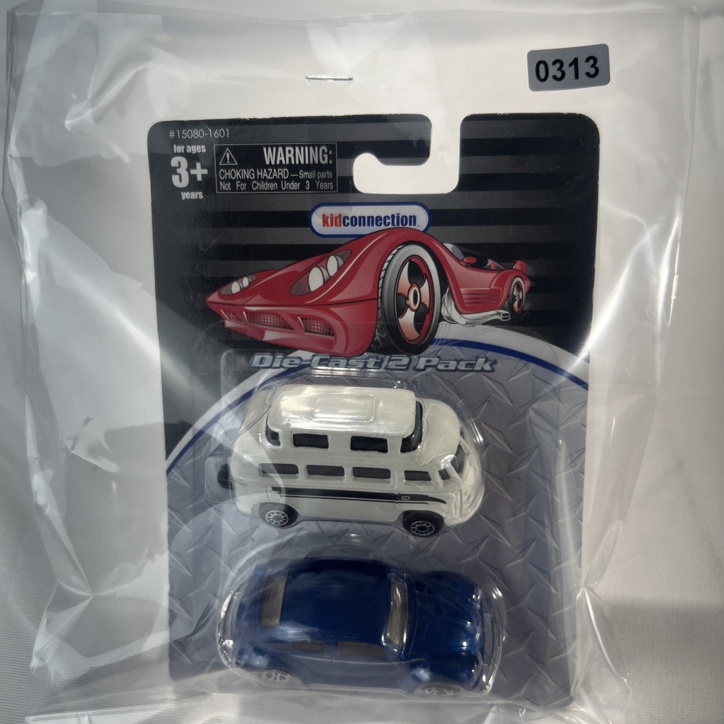 Kid Connection Die-Cast 2 Pack #55 Volkswagen Camper & VW Beetle 1300 Maisto New