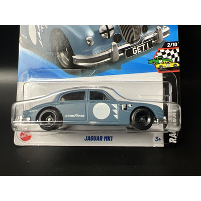 Hot Wheels Jaguar MK1 Blue 75/250 Race Day 2/10 Diecast Race Car