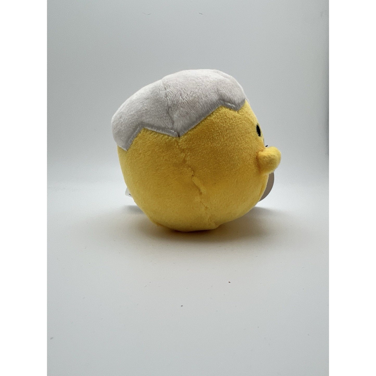 Gudetama The Lazy Egg Shell On Head Egg Plush 3.5 Inch Rare Anime Collectible