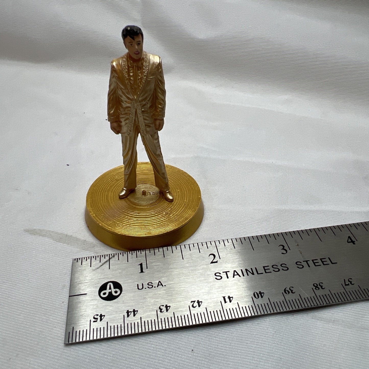 Elvis Presley Gold Mini Figure 3 Inch Ultra Rare Display Piece Mr Hollywood