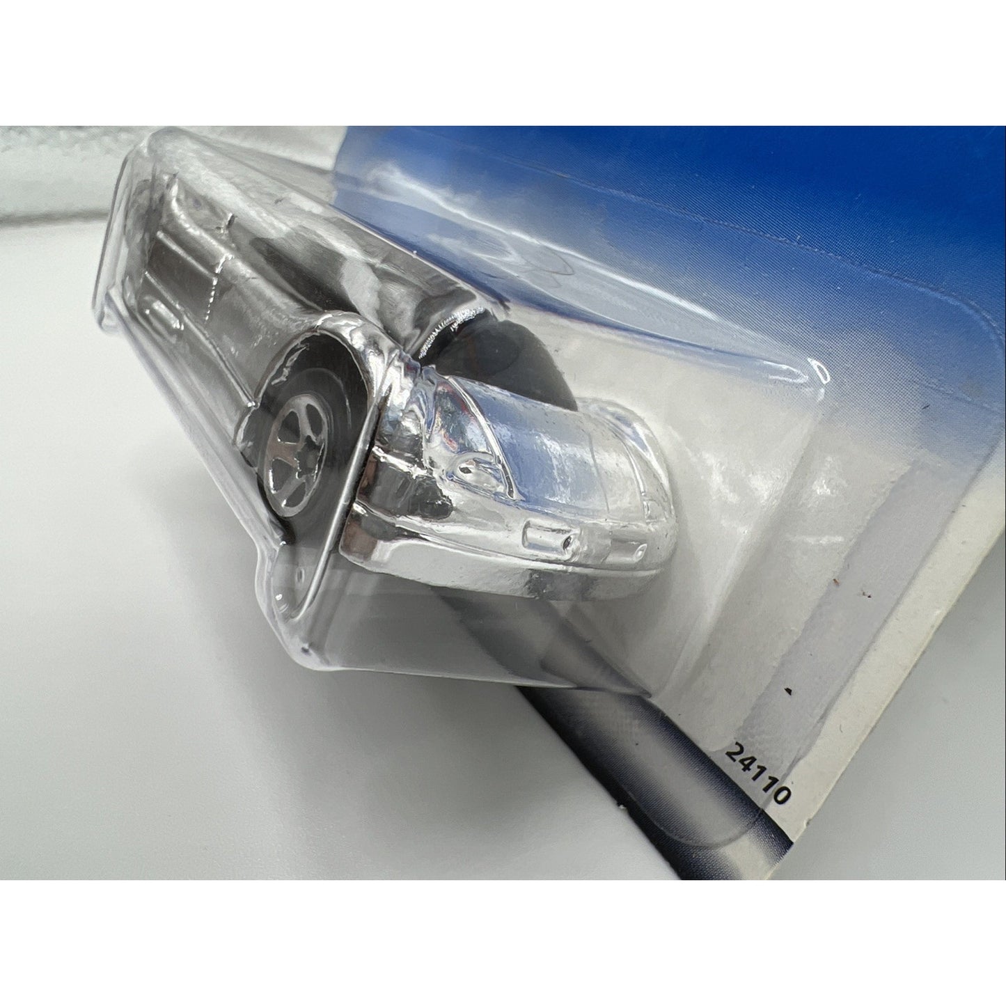 1998 Hot Wheels Mainline/Collector #1096 AVUS QUATTRO Chrome 5 Spokes Silver