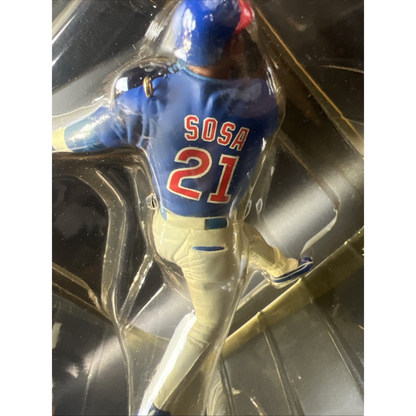 Hallmark Keepsake Christmas Ornament Sammy Sosa Chicago Cubs 2001 Baseball Vtg