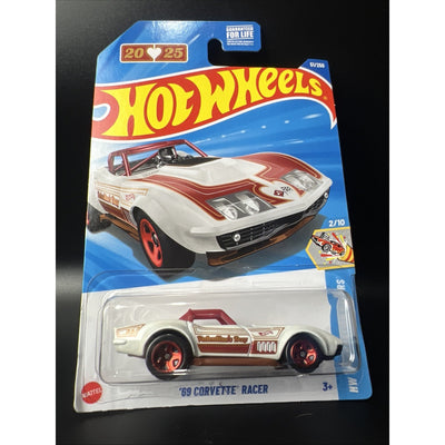 Hot Wheels 2025 Celebration 2/10 '69 Corvette Racer 51/250 White Valentine's Day