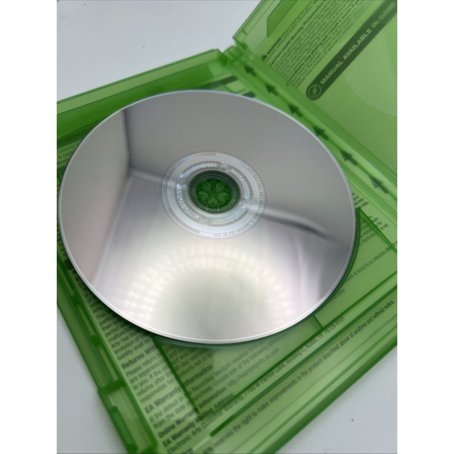 Plants vs. Zombies: Garden Warfare 2014 Xbox One Video Game Used With Case