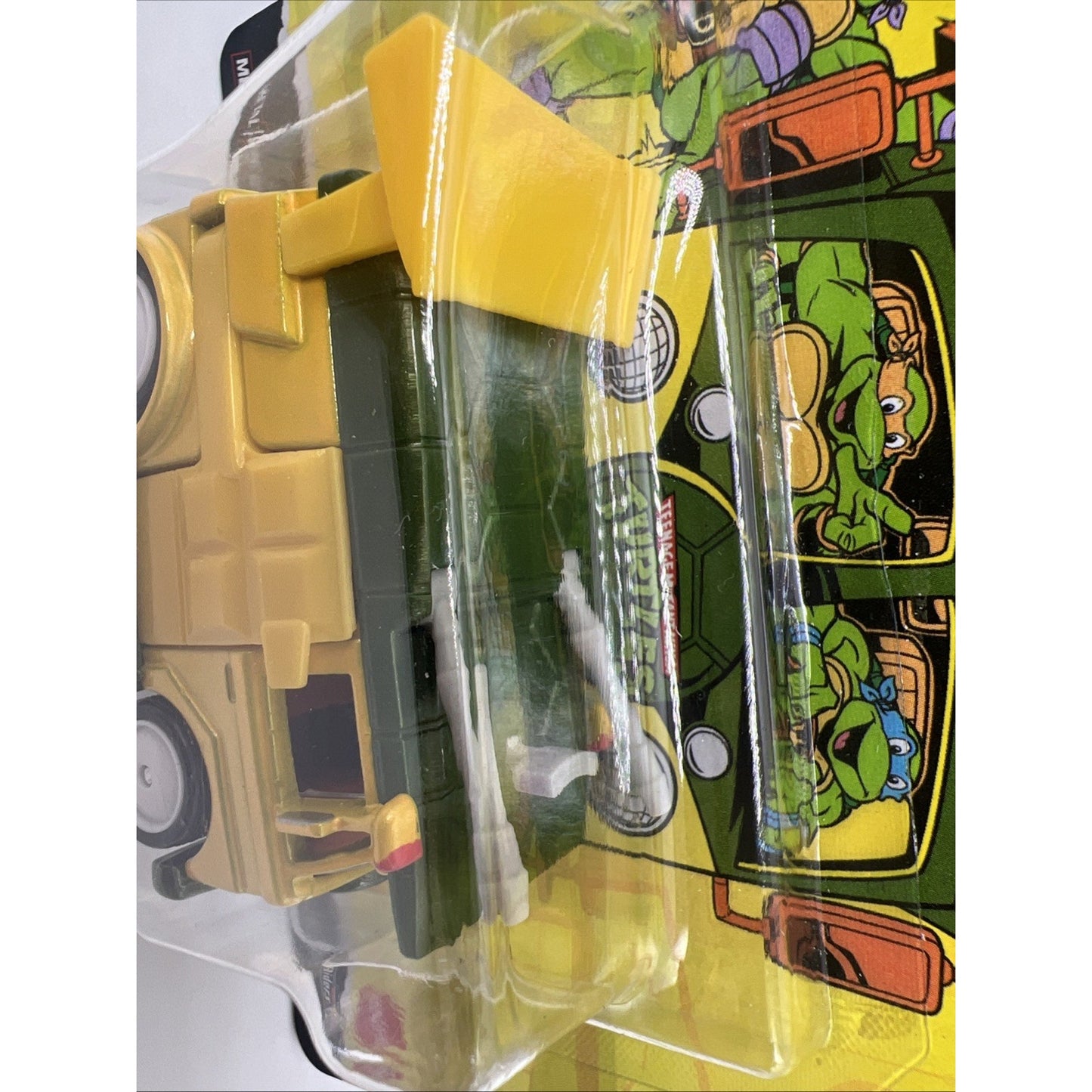 Hot Wheels Premium Pop Culture Teenage Mutant Ninja Turtles Party Wagon Van