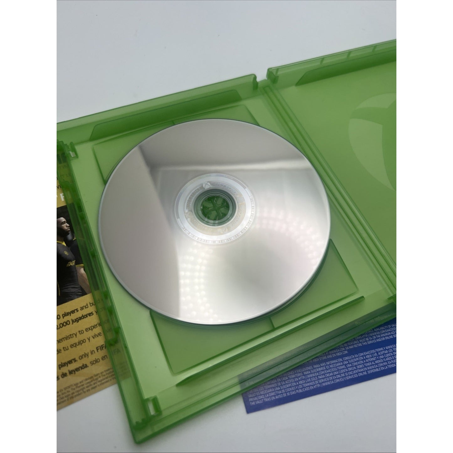 FIFA 16 Standard Edition (Xbox One, 2016) Complete In Case With Inserts Tested