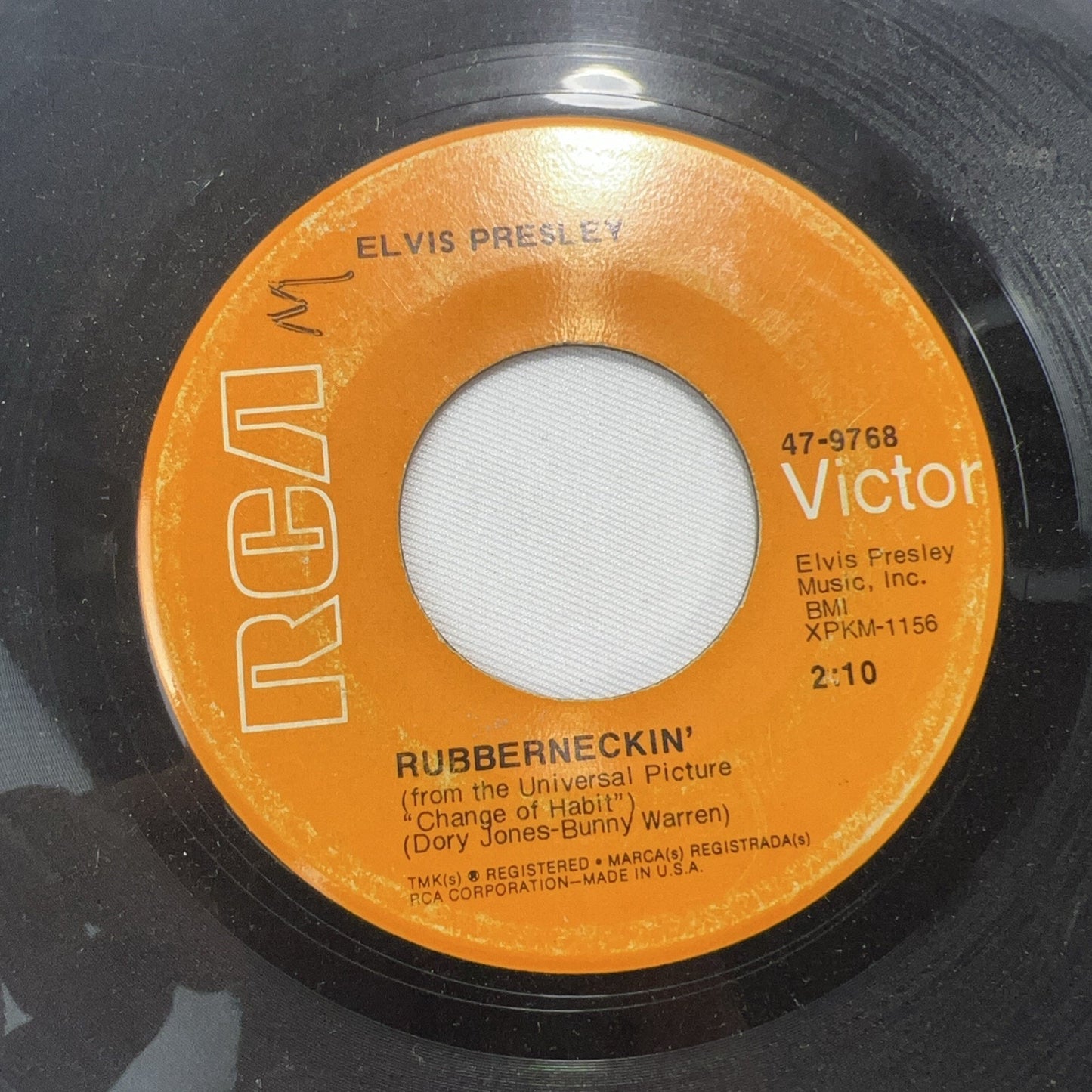 Elvis Presley 7" 45 RPM "Don't Cry Daddy" & "Rubberneckin" Record Rare Find