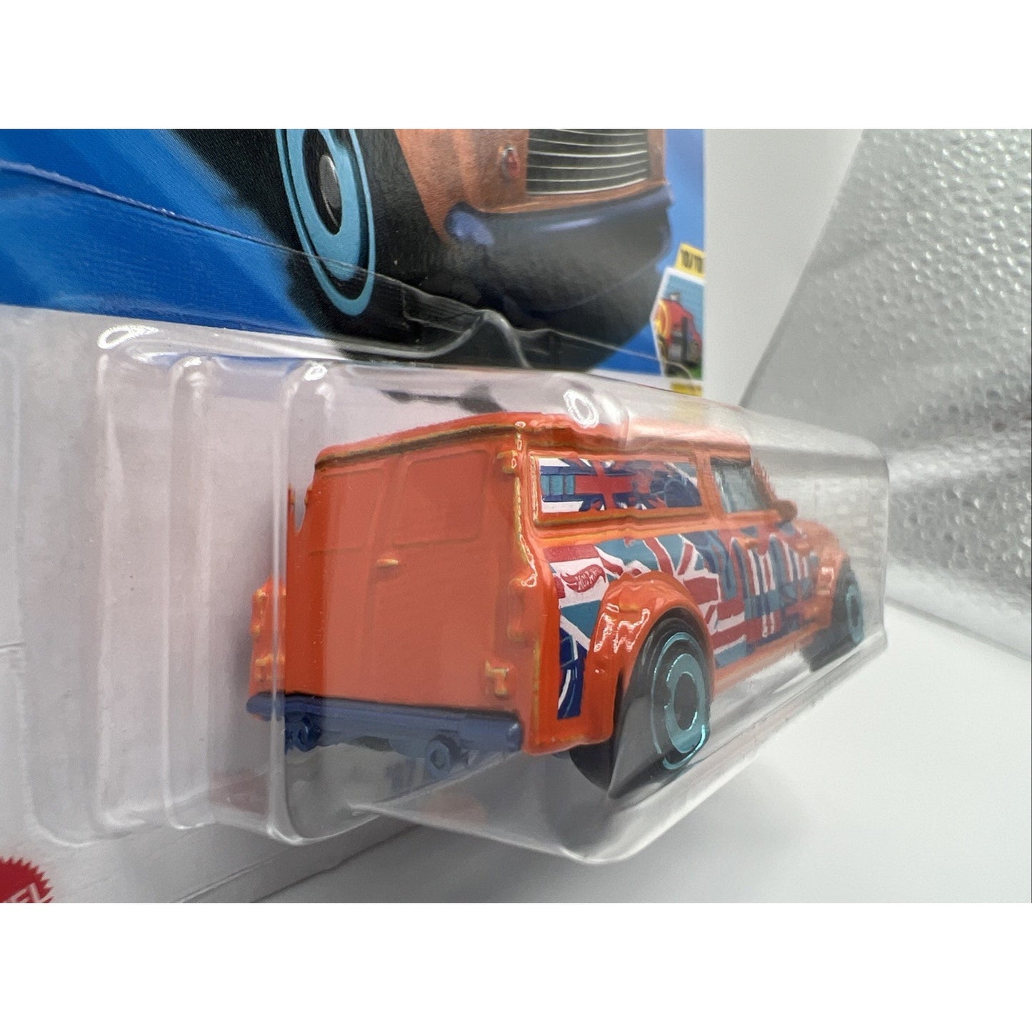 2025 Hot Wheels HW Art Cars 10/10 '67 Austin Mini Van 169/250 1967 England New