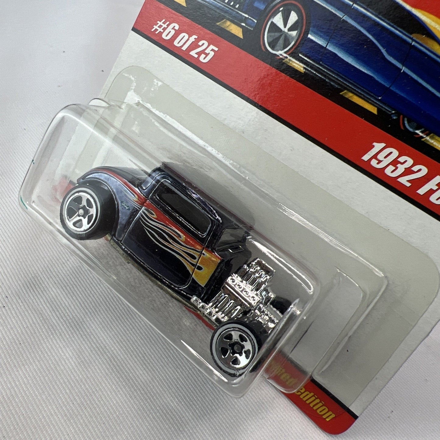 Hot Wheels Classics Series 1 - 1932 Ford 1:64 Diecast Car Hot Rod Rare New