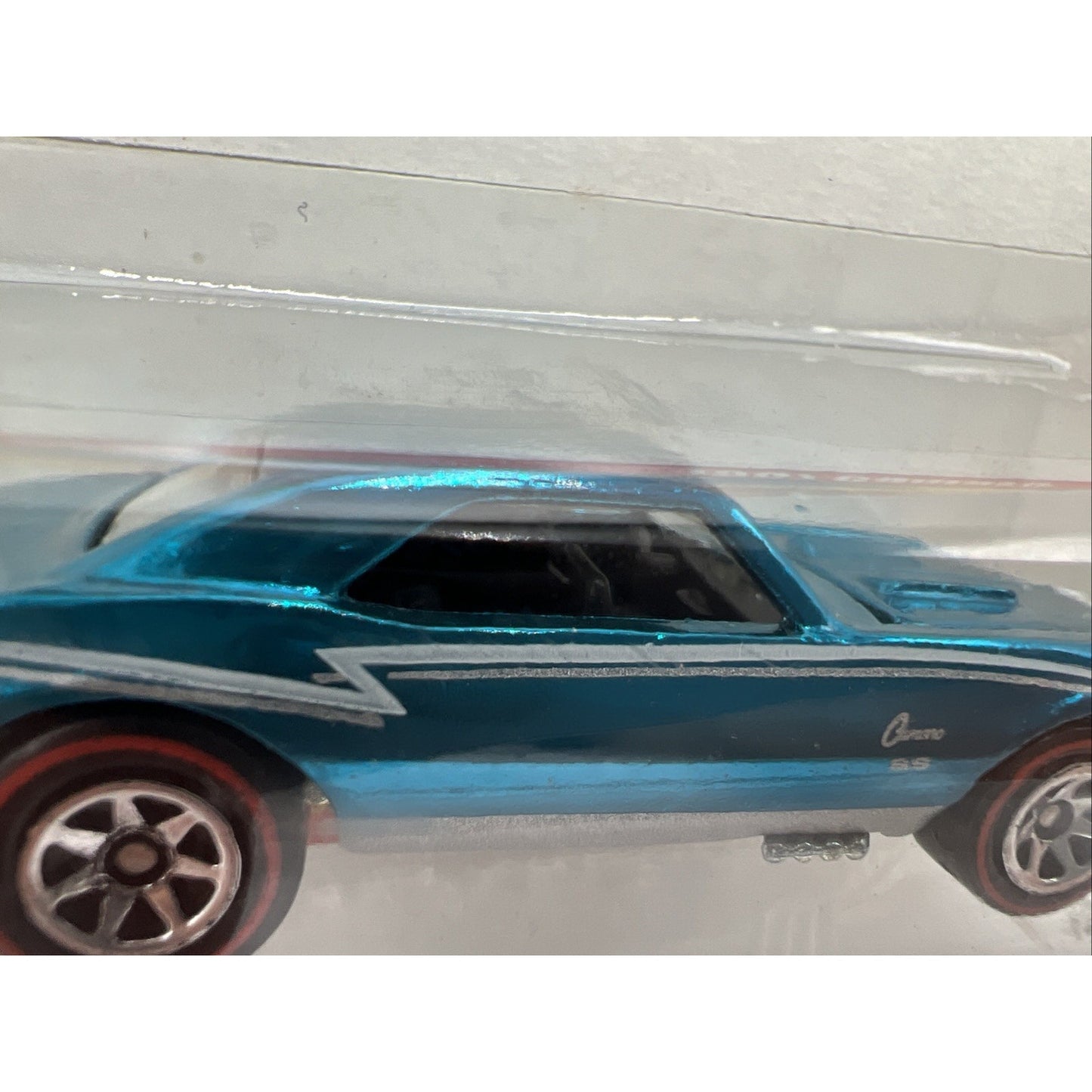 2005 Hot Wheels Classics Series 1 ’67 Camaro #14/25 Spectraflame Blue Redline