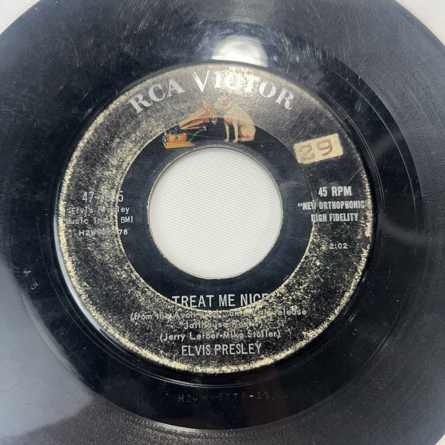 Elvis Presley Jailhouse Rock / Treat Me Nice RCA Victor 47-7035 1957 45 rpm Rare