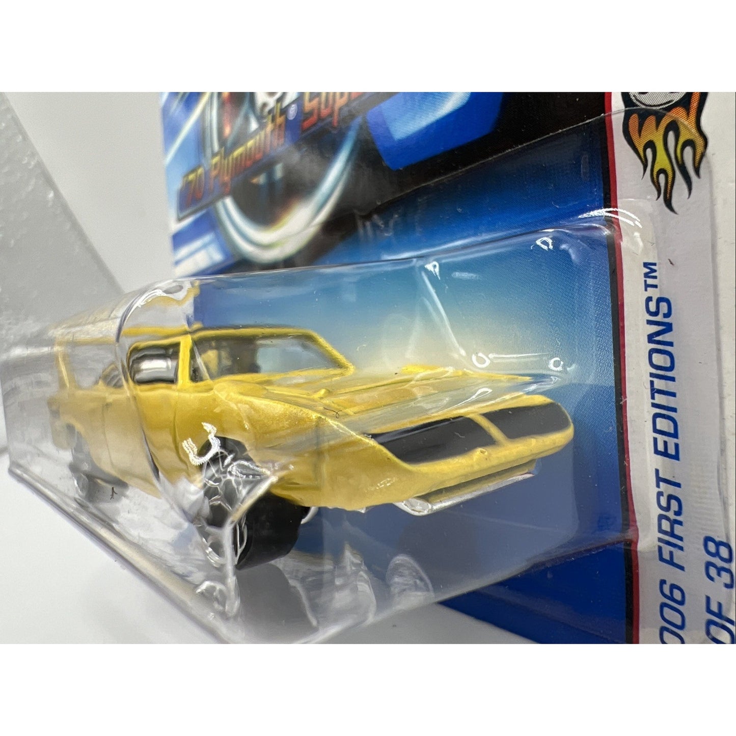 1970 Plymouth Superbird 1/38 Hot Wheels Car Original Packaging 2006 Collection