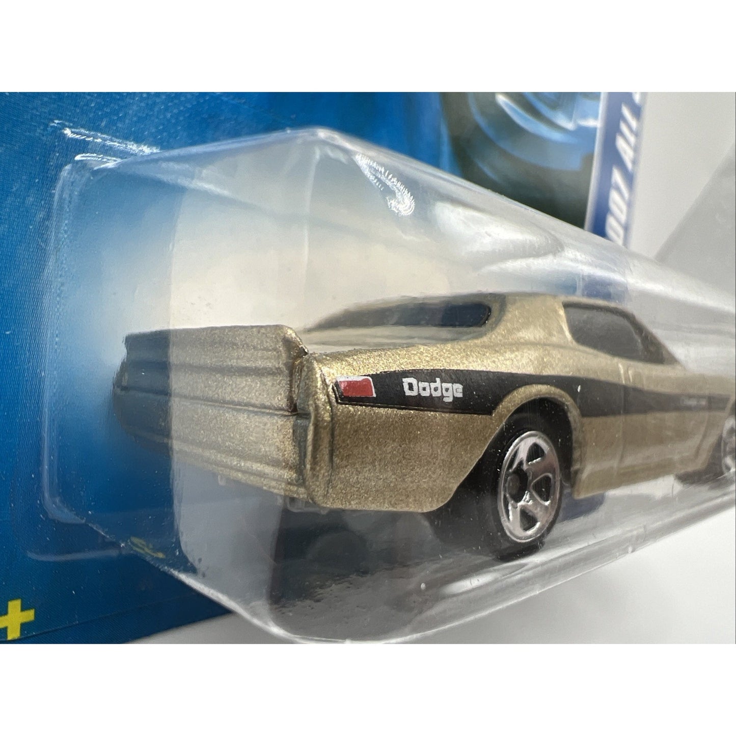 Hot Wheels Dodge Charger 2007 All Stars Gold Muscle Car Black Stripe Race Car