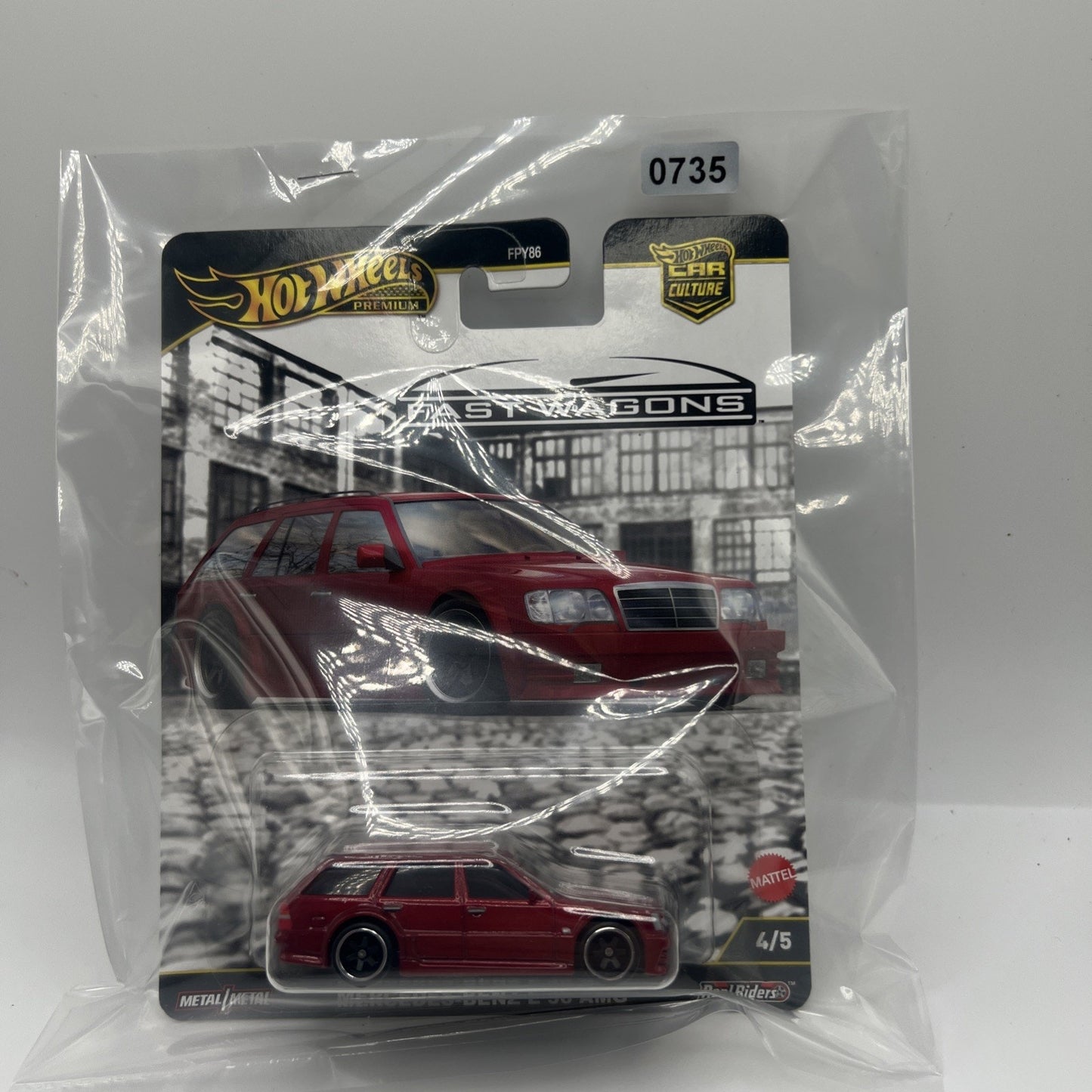 Hot Wheels Premium 2025 Car Culture Fast Wagons 4/5 Red Mercedes-Benz E 36 AMG