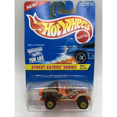 Roll Patrol Street Eaters Series Hot Wheels Jeep Off Road Custom Die Cast Truck