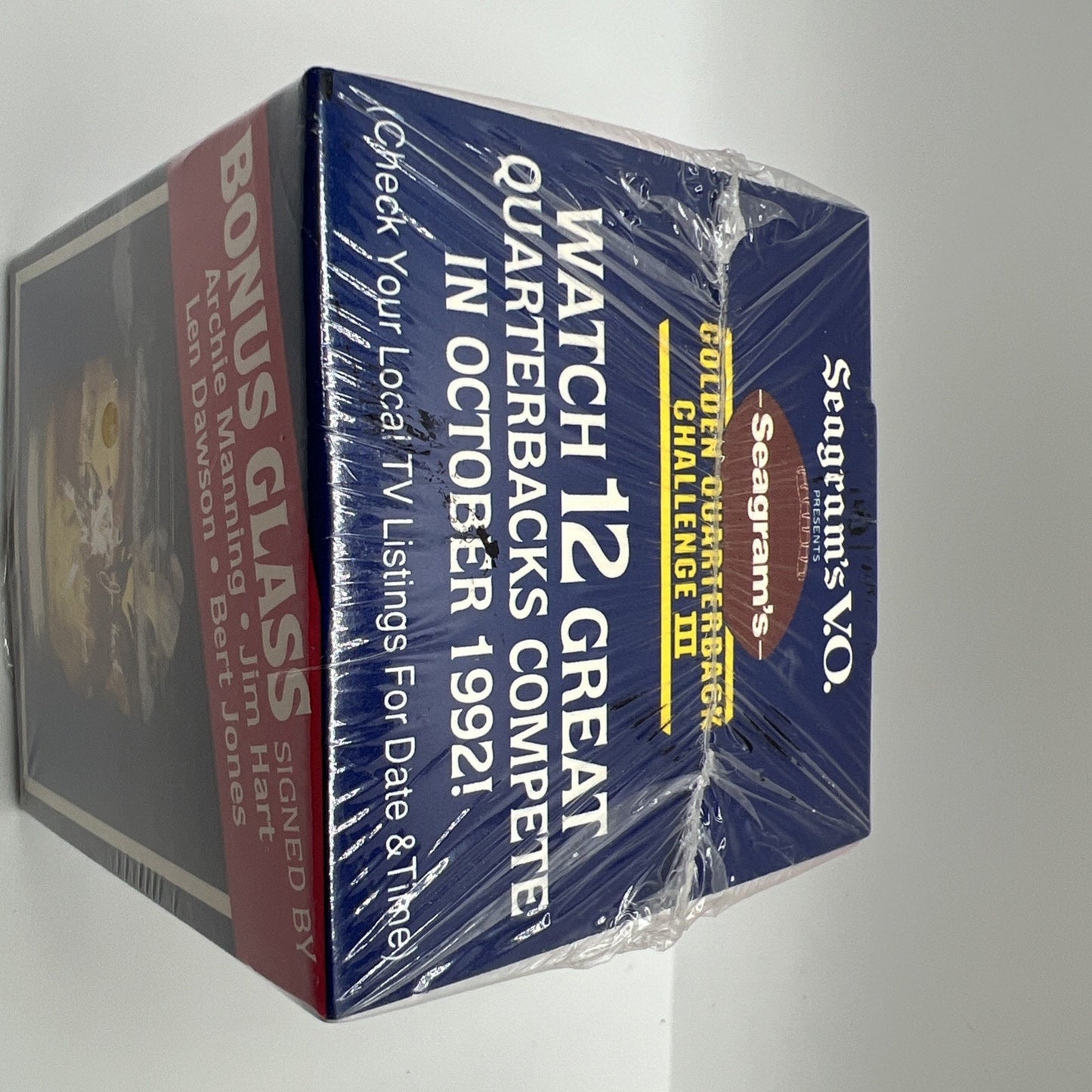 Seagrams VO Golden Quarterback Challenge Whiskey Bar Glass 1992 Rare NFL