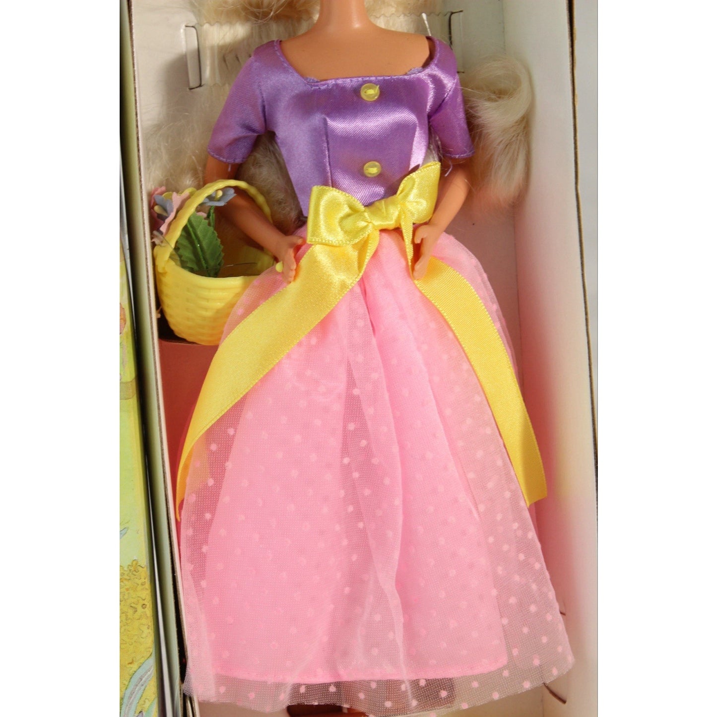 Spring Blossom Barbie Special Edition Avon Exclusive 1995 Vintage Doll Toy