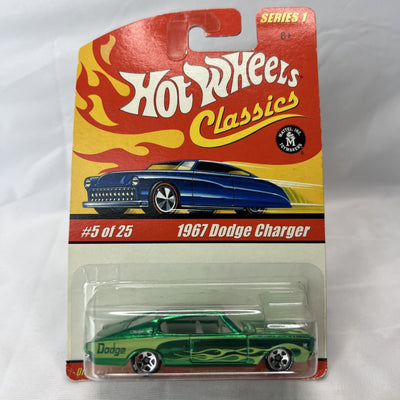 Hot Wheels 67 1967 Dodge Charger Car Classics Mopar Car #5 of 25 Series 1 Green