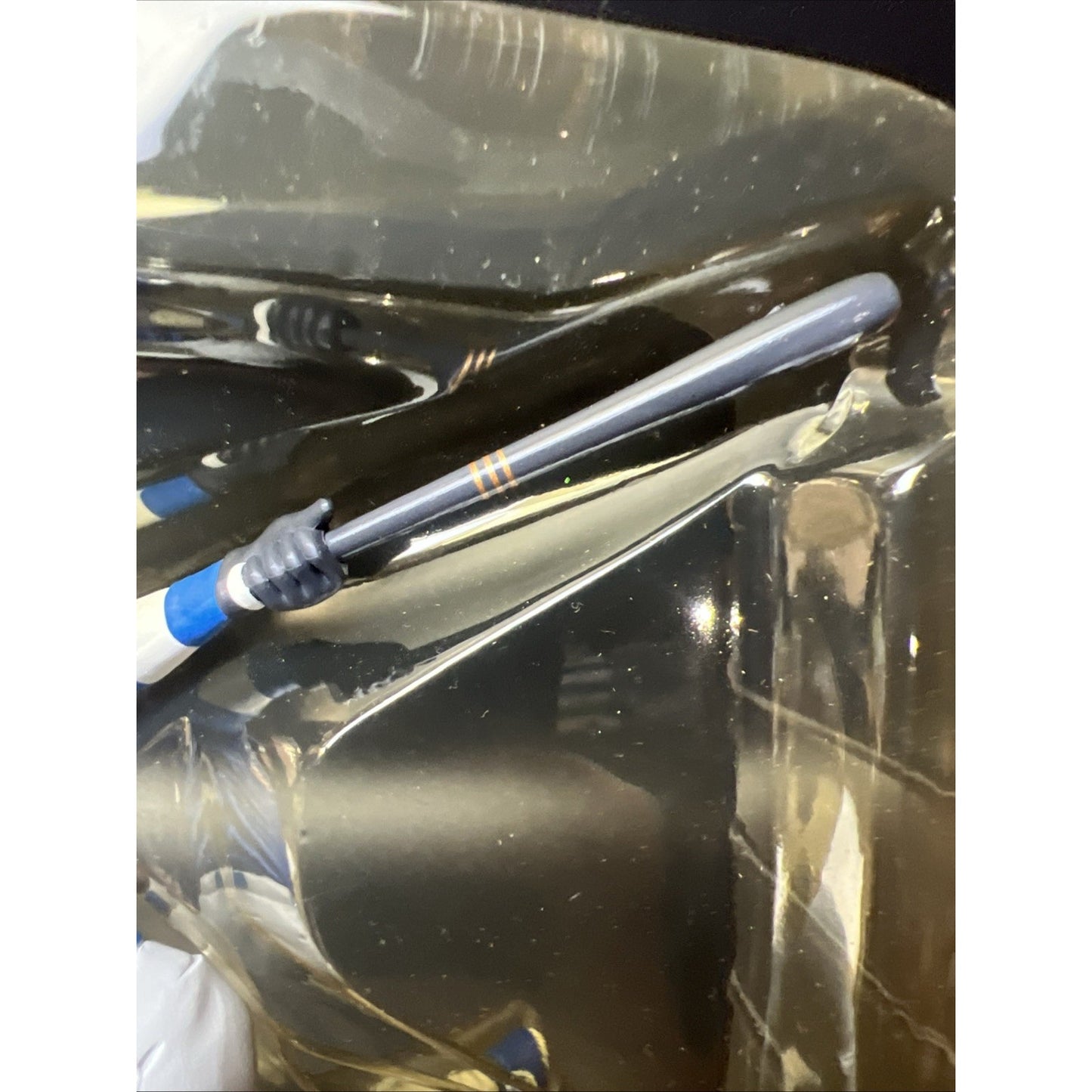 Hallmark Keepsake Christmas Ornament Sammy Sosa Chicago Cubs 2001 Baseball Vtg