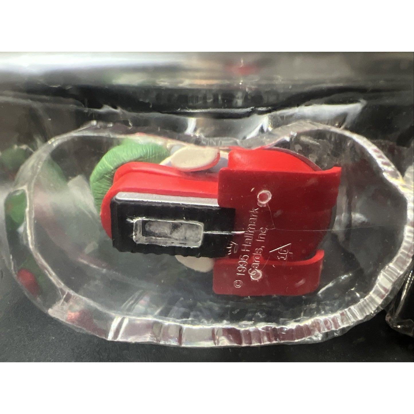 Adorable Hallmark Keepsake Frosty Friends 1995 Eskimo And Penguin #16 Vintage