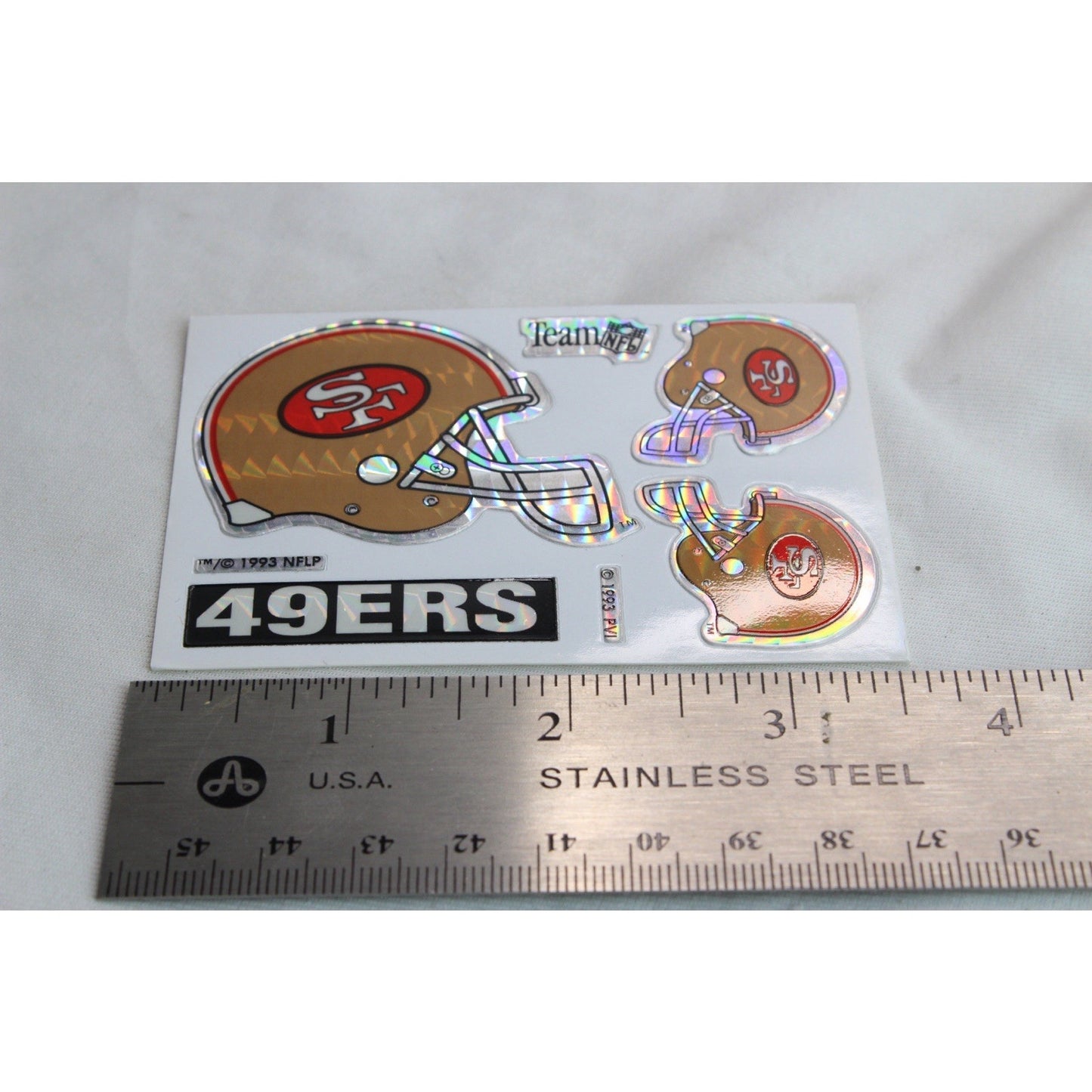 San Francisco 49ers Vintage 1993 Team NFL Holo Sticker Card Niners Helmets Prism