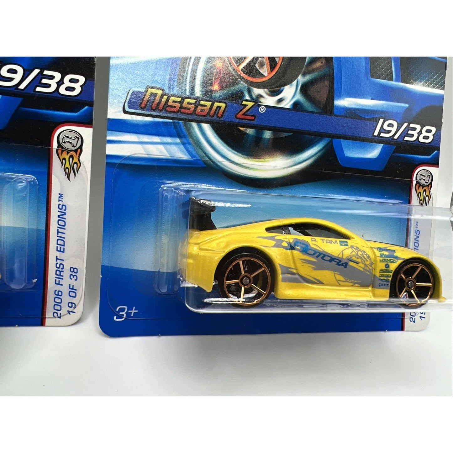 Hot Wheels 2006 1st Edition Nissan Z Yellow And FTE Version 19/38 Plus Ultra