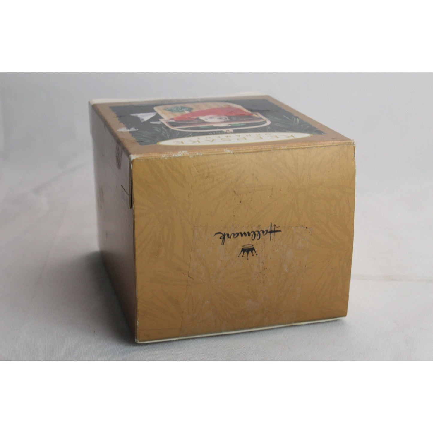 1994 Hallmark Keepsake Ornament Peekaboo Pup Magic Motion Christmas Tree Decor