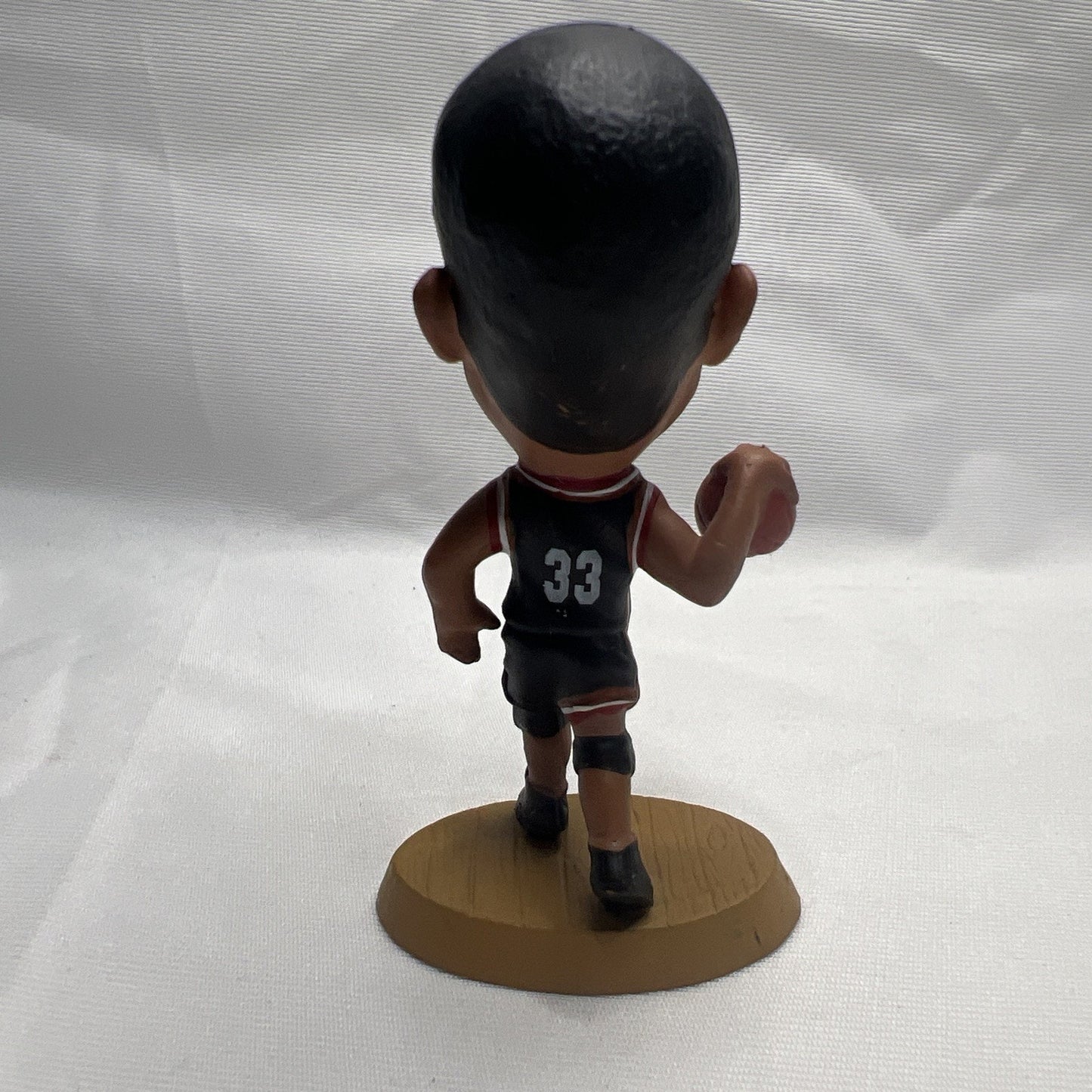 Alonzo Mourning Miami Heat 1996 Corinthian Headliners Figure NBA 018 Basketball