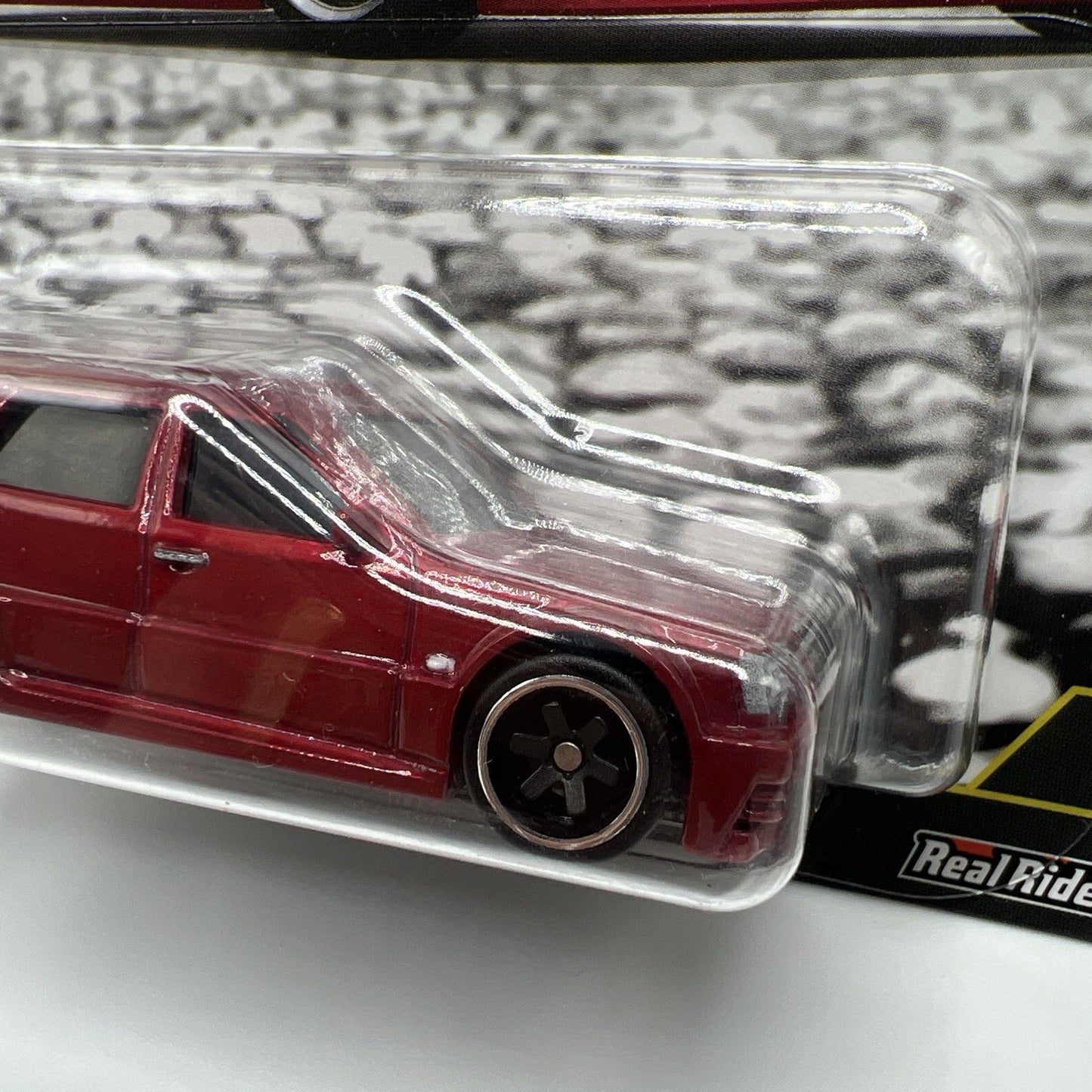 Hot Wheels Premium 2025 Car Culture Fast Wagons 4/5 Red Mercedes-Benz E 36 AMG