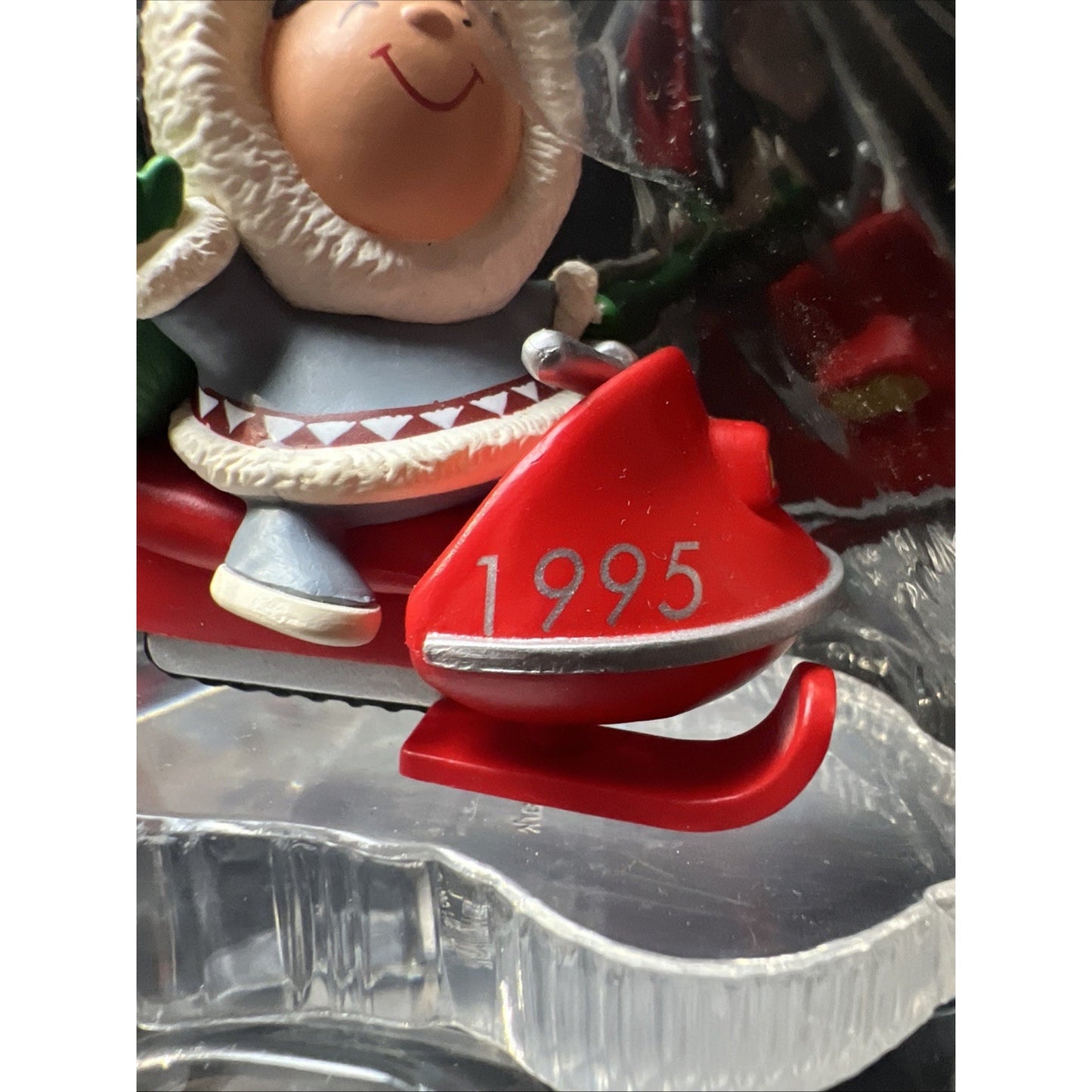 Adorable Hallmark Keepsake Frosty Friends 1995 Eskimo And Penguin #16 Vintage