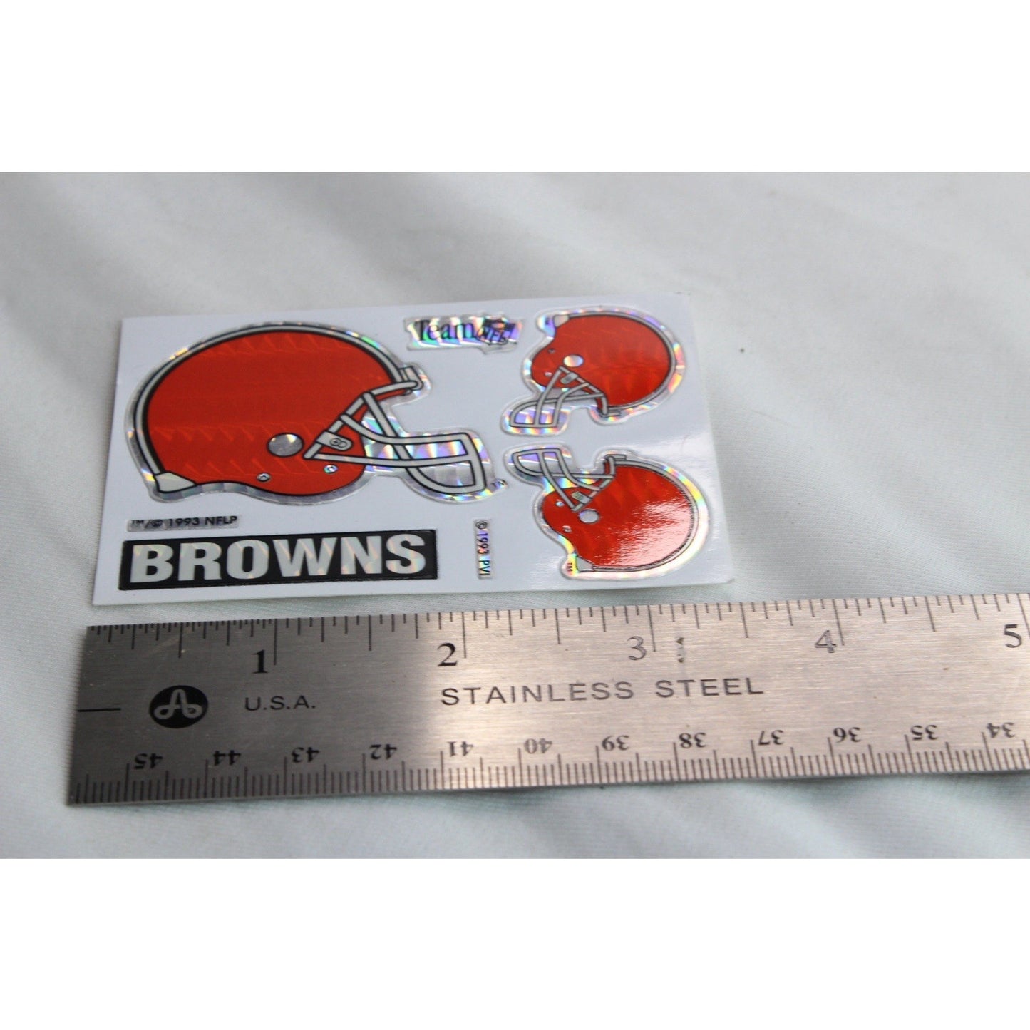 Cleveland Browns 1993 Team NFL Vending Machine Sticker Card Prism Football New