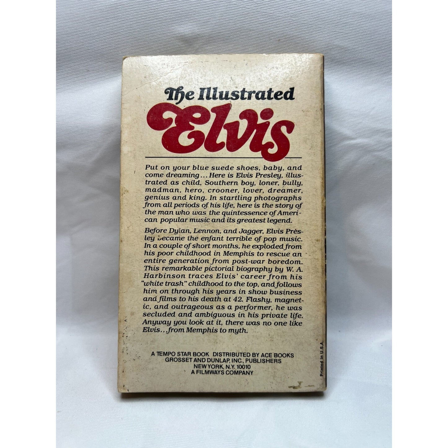 The Illustrated ELVIS by W.A. Harbinson Hardcover Biography Book Used